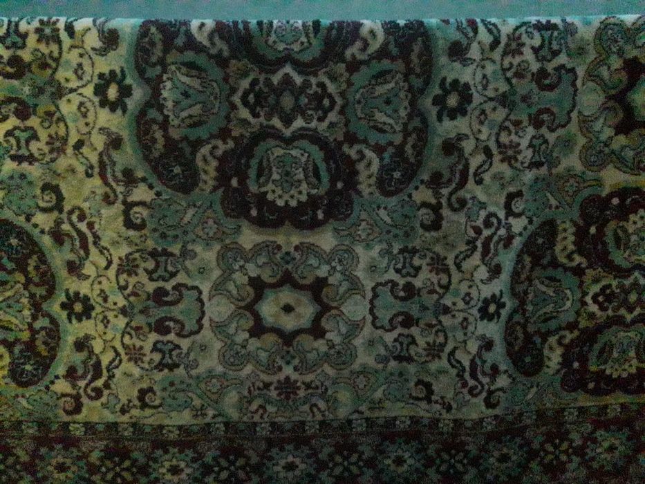 Продам ковры разных размеров