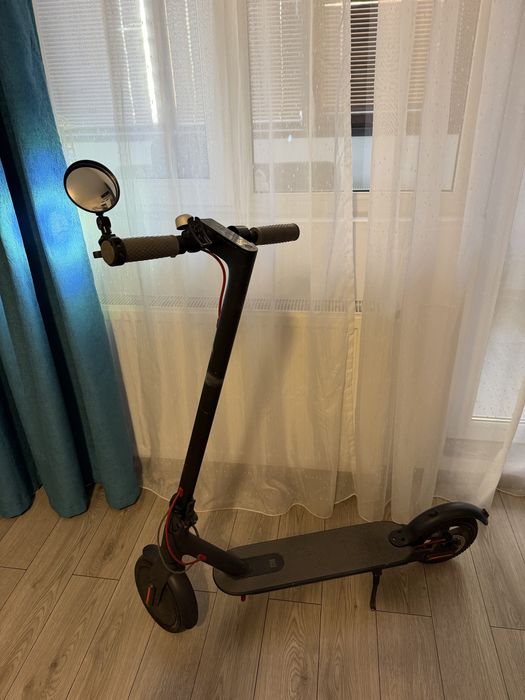 Trotineta Xiaomi M365