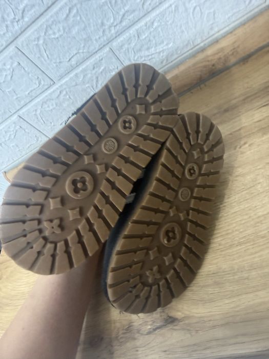 Продам обувь зима рр 29