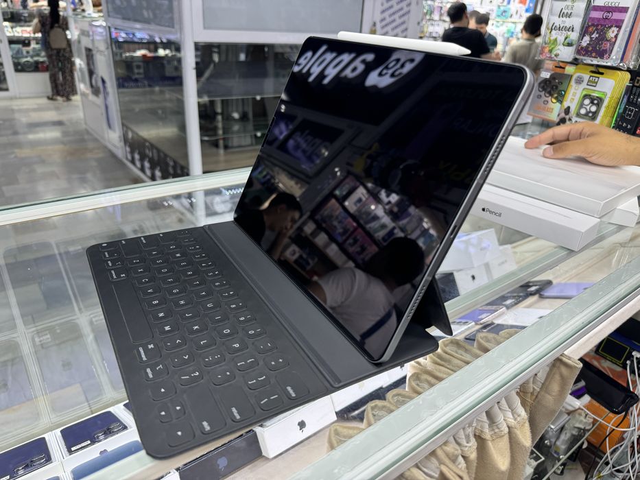 Idap pro 12,9 M2 prosessor