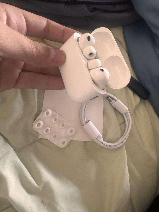 Airpods pro 3 vand urgent