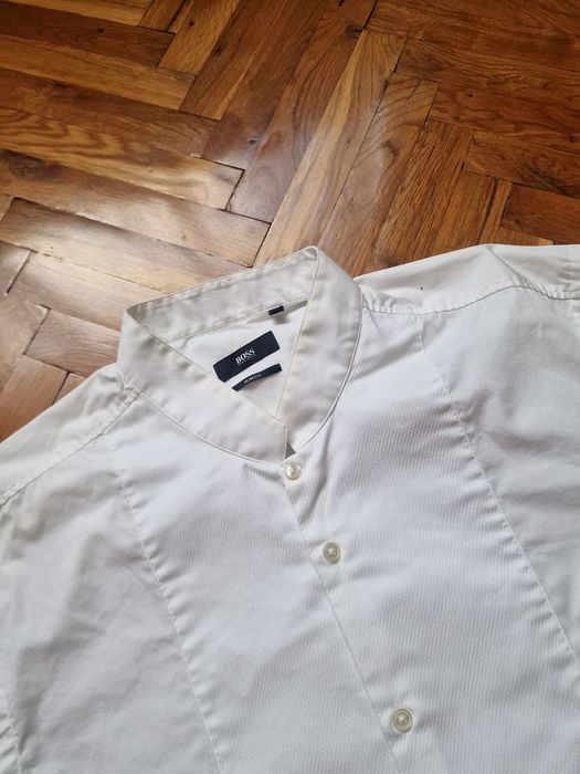 Страхотна мъжка риза HUGO BOSS размер XL/ 44 17 1/2