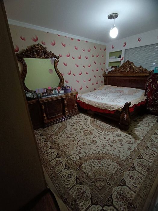 Massiv Qoyliq-2 4 xona sotiladi