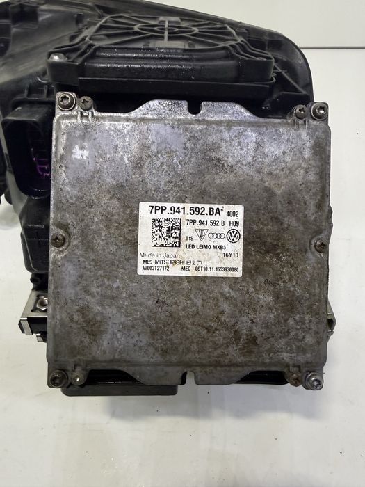 Оригинален ляв LED фар Audi A8 D5 Hella 4N0941783