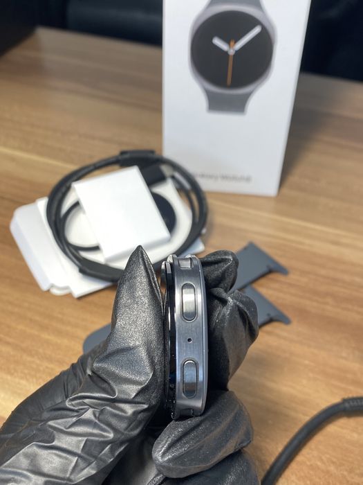 Samsung Galaxy Watch 8 40 mm, GPS+Cellular, Graphite, Ca nou, Cod produs: 7282