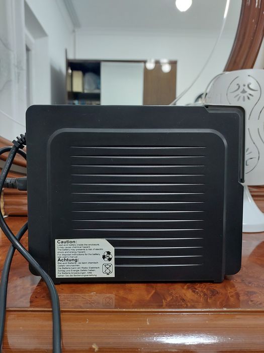 IPPON . Back Office 600, вход напряжения 180-270 В переменного тока