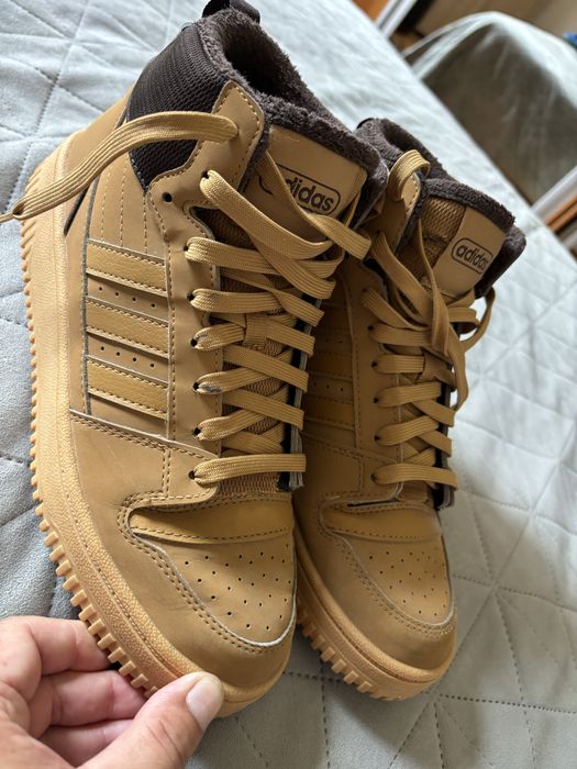 Adidas Gheata marimea 41,5