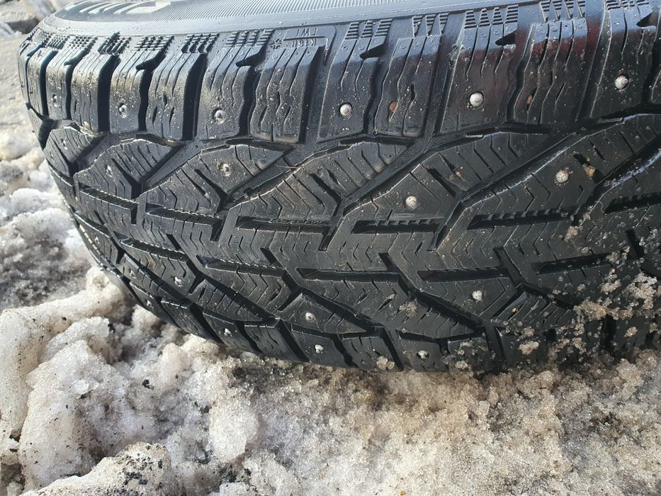 Зимние шины 225 65 r17