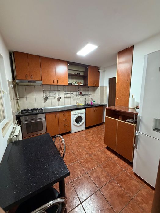 Lujerului | 3 camere decomandat, renovat & mobilat | 50m de metrou + parcare inclusă | PROPRIETAR