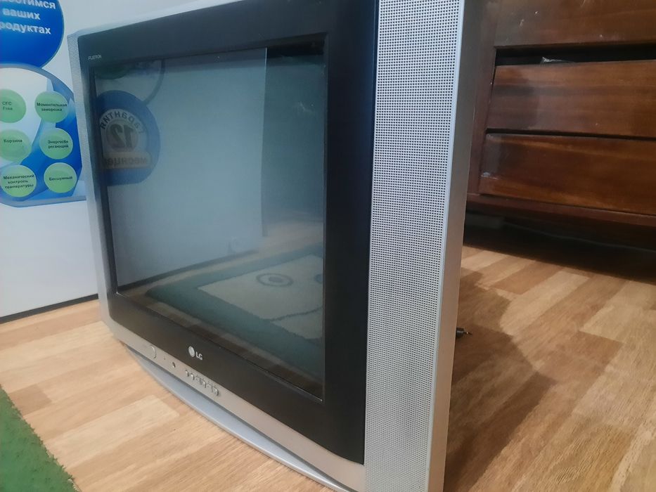 Продам телевизор