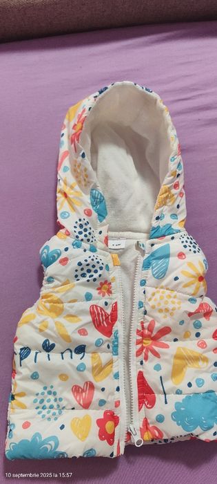 Vestă bebe 3-6 luni
