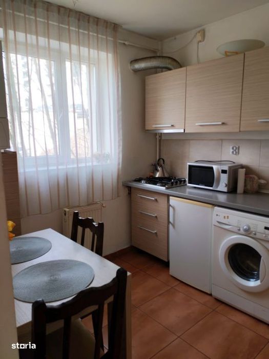 Apartament de vanzare semidecomandat ,1 camere 37 mp , zona BACIU