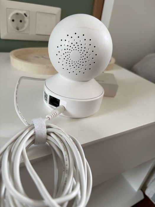 Reolink E1 Pro - WiFi камера с pan-tilt, 5MP