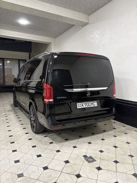 Mercedes Benz Минивен перевозка пассажиров