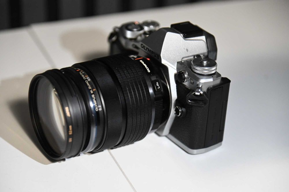 Kit Olympus E-M5 II - 12-40 F2.8 PRO - 1200 cadre