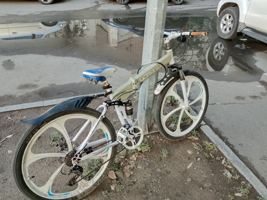 Продам велосипед двух подвесные