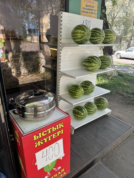 Продается овощной киоск с местом