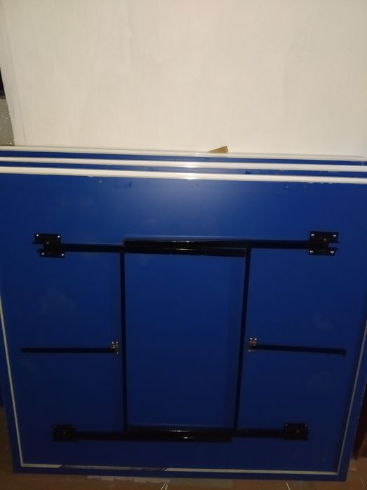 Настольный стол новый