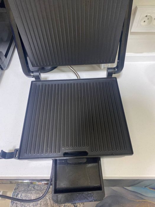 Продается гриль от Tefal