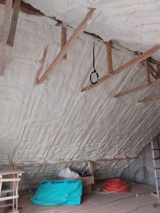 Izolatie cu spuma poliuretanica