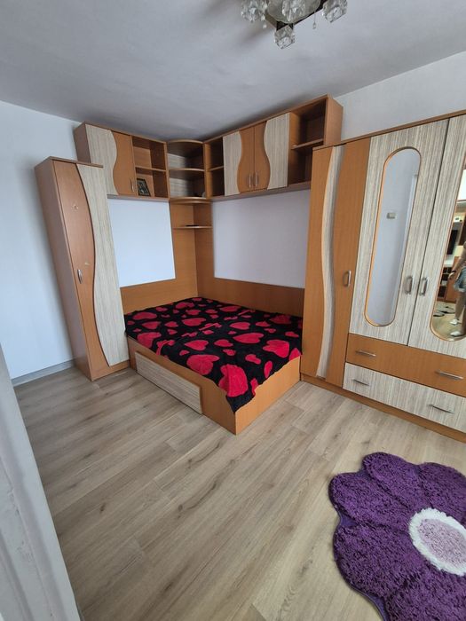 Inchiriez apartament Trivale