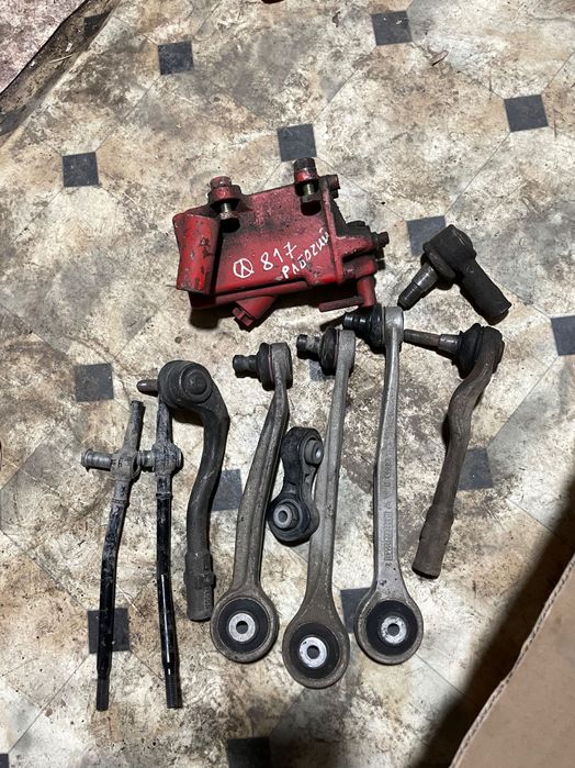 Стойки;суппорта Ауди продам