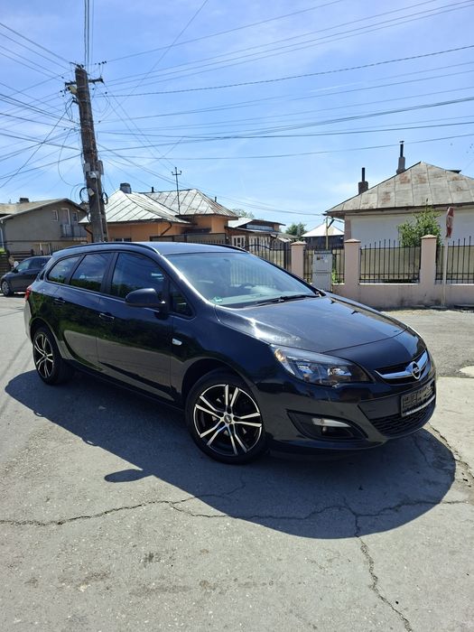 Opel Astra j Facelift 2014  165 cp