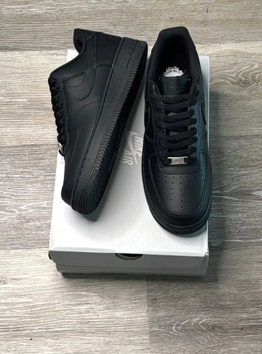 Nike Air Force 1 Triple Black 07 (36-47 номер)