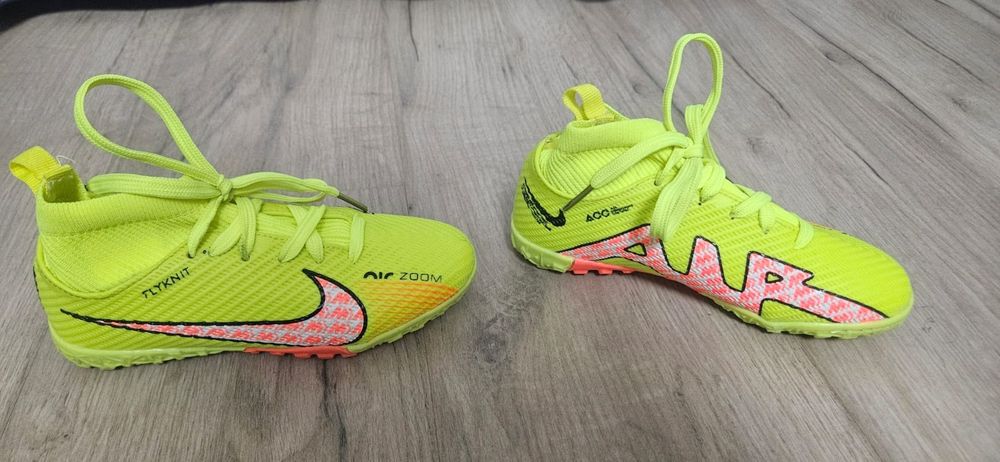 Сороконожки Nike Mercurial