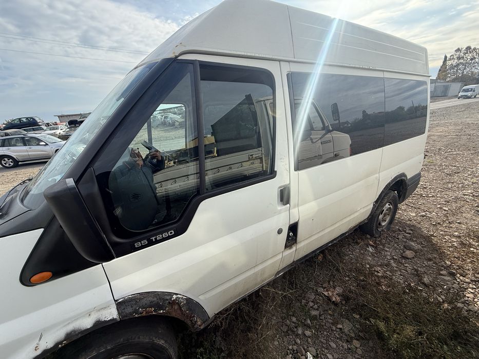 Бус Ford Transit 2.0 85ph  T260  2004 г на части