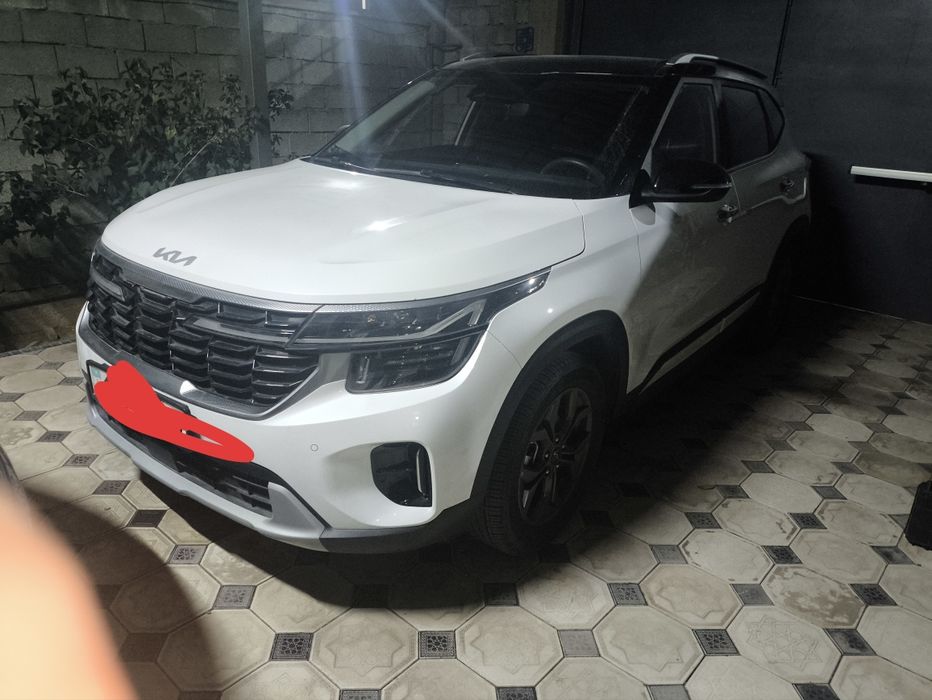 Продам KIA SELTOS 2024 года
