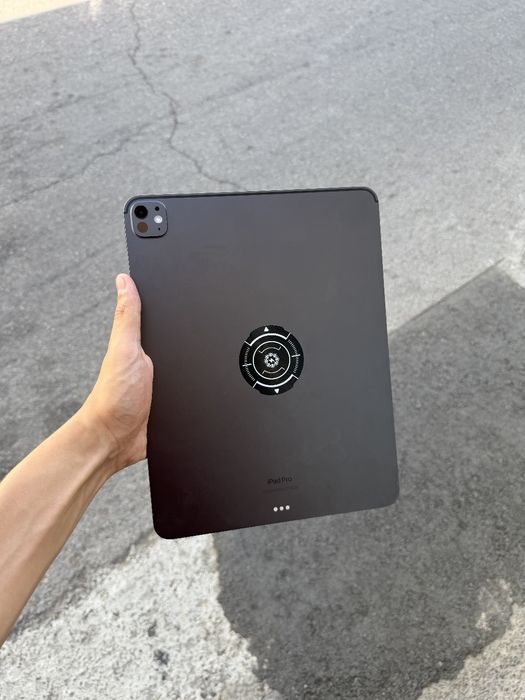 iPad Pro M4 13 дюмовый экран