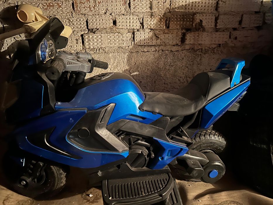 Продам мотороллер