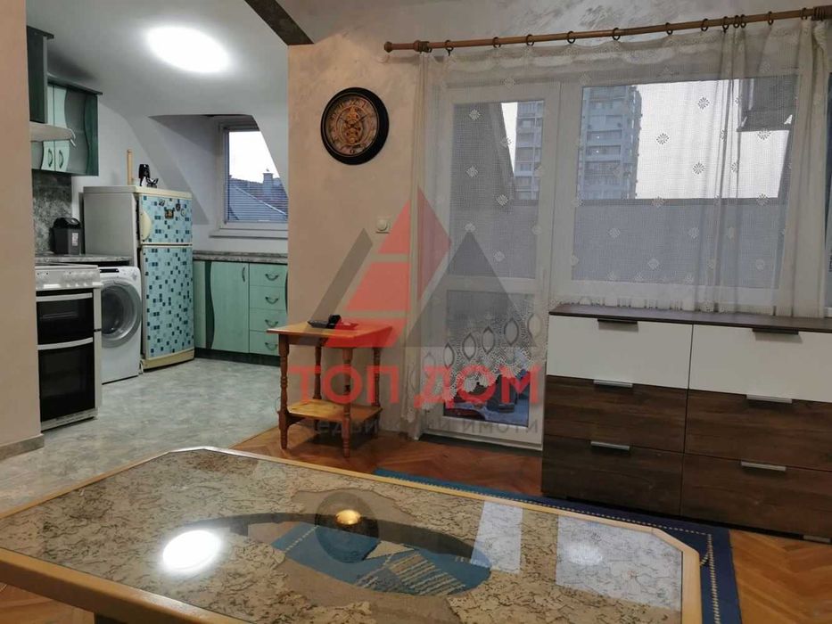 Дава се под наем Двустаен апартамент в Варна, Колхозен пазар - 60 кв.м за 382.5 € - Снимка #2