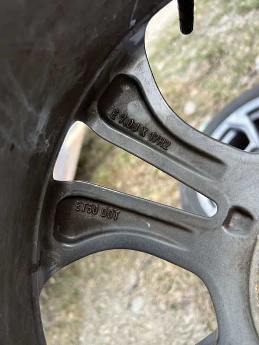 Vand jante ford focus St-line 215 50 R17 dot 2024