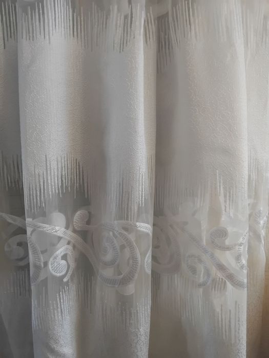 Продам тюль для окна