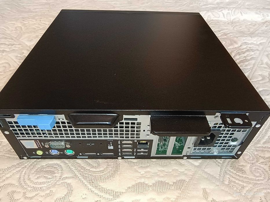 Компютър Dell Precision 3430 SFF, I7-8700, 16GB DDR4, 512GB NVME SSD