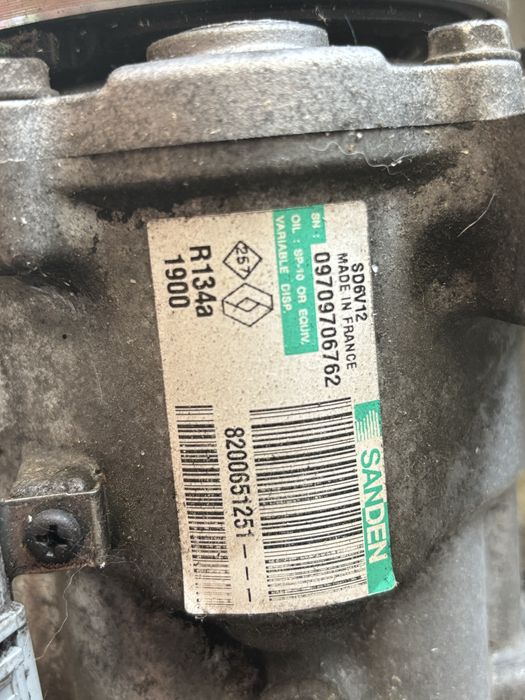 Compresor aer conditionat renault clio 3  1.5 dci