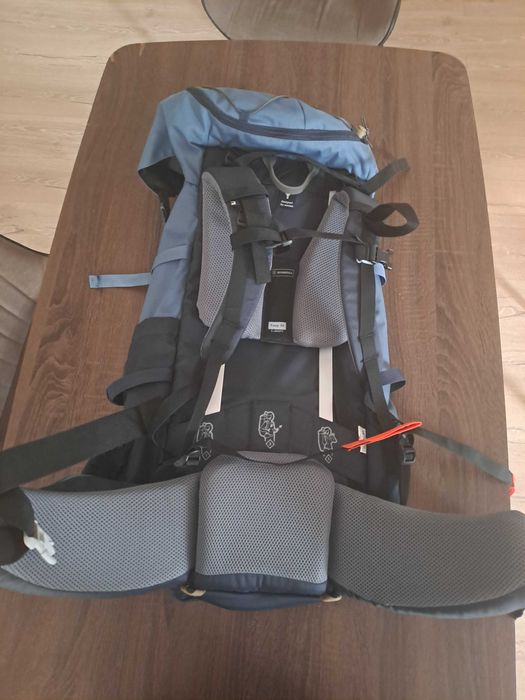 Туристическа раница Forclaz mt100 60l easyfit