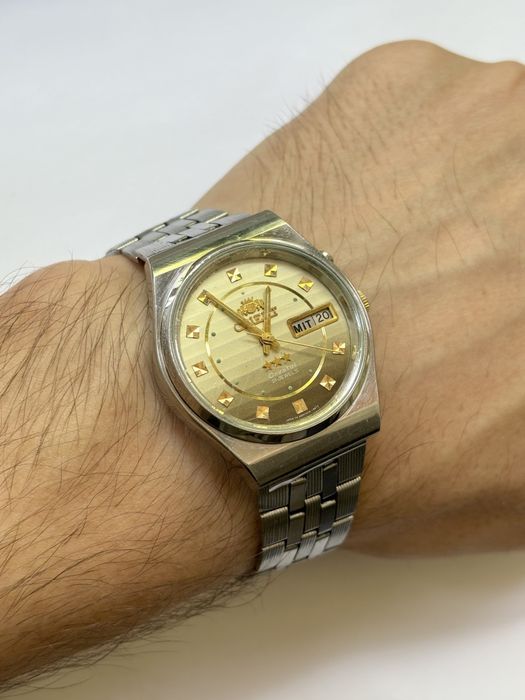Продам механические часы Orient