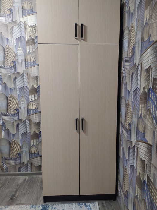 Шкаф небольшой 2 метр