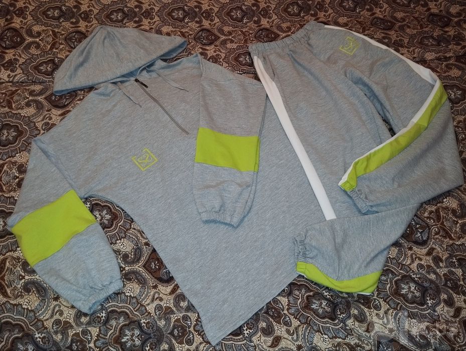 Спортивный костюм женский Двойка