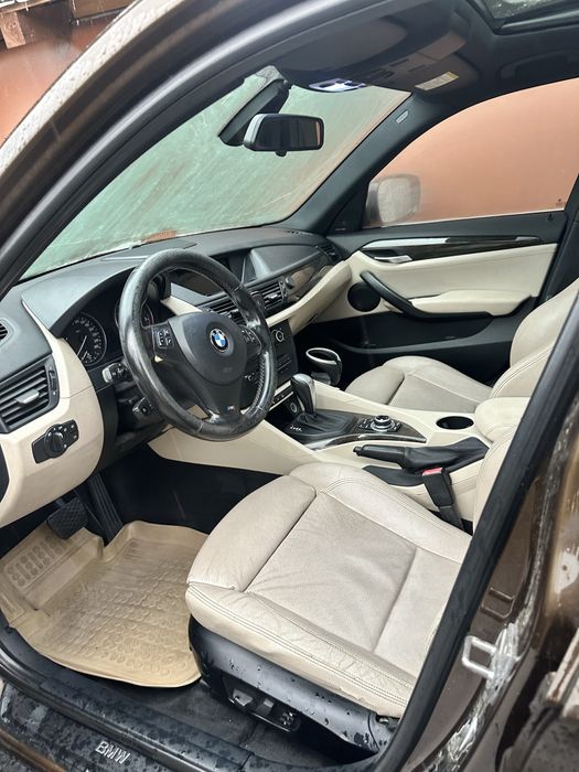 BMW X1 2010 — imagine 5