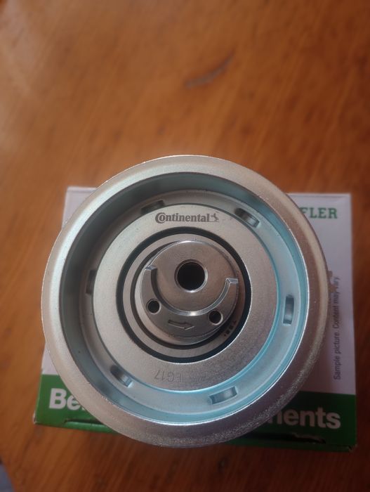 Обтяжна ролка ангренажен ремък Continental