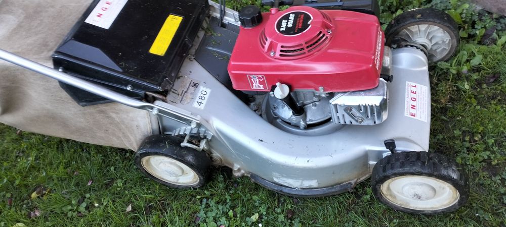 Mașină de tuns gazon honda