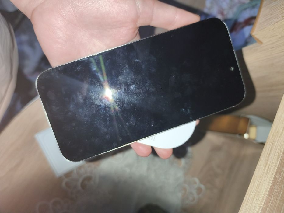 Vând iphone 16 promax