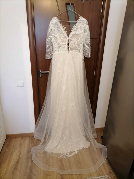 Vand rochie de mireasa