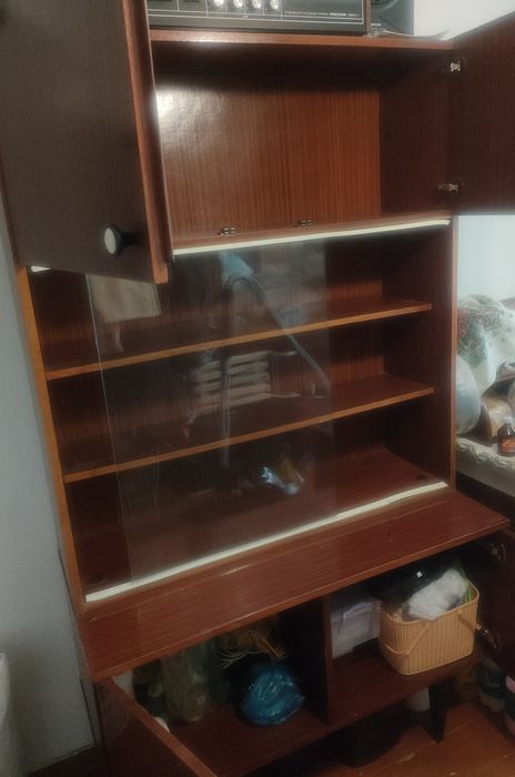 Продаю книжный шкаф советская