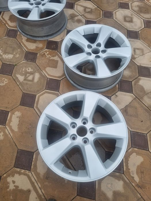 Диски титаниви на лексус