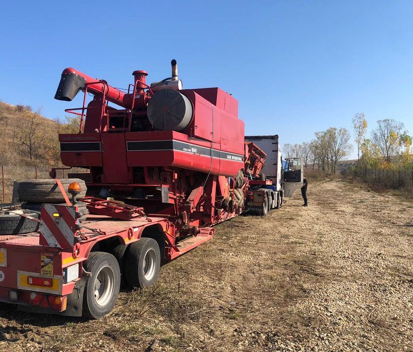 Dezmembrez combina Case 1640